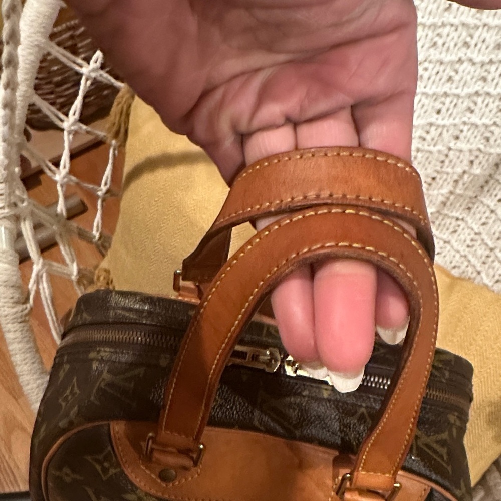 Luxury Brown Monogram Backpack - Picture 7 of 16